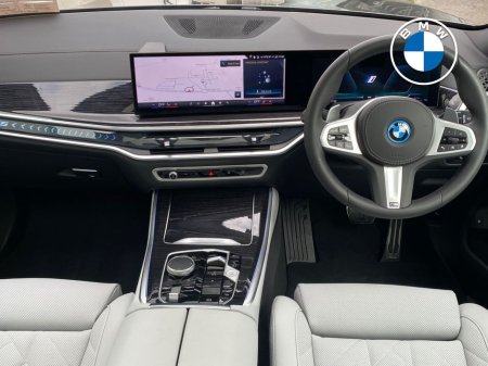 2025 BMW X5 xDrive50e M Sport €104,950 thumbnail