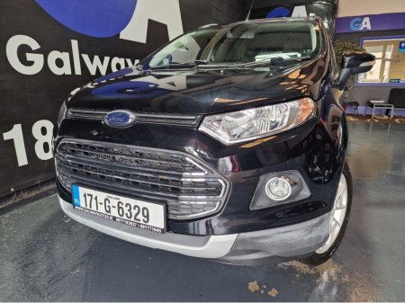 2017 Ford Ecosport LOW MILAGE TITANIUM TOP SPEC.