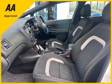 2017 Kia Ceed 2017 KIA CEED 1.0 PETROL GT LINE LOW KMS €10,950 thumbnail