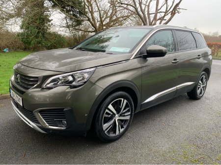 2019 Peugeot 5008 1.5 ALLURE BLUE HDI 130HP S/S 5DR €18,995 thumbnail