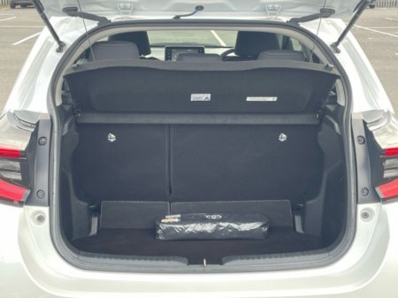 2023 Toyota Yaris - thumbnail 10