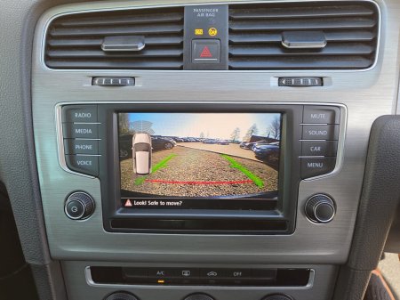 2017 Volkswagen Golf - thumbnail 32