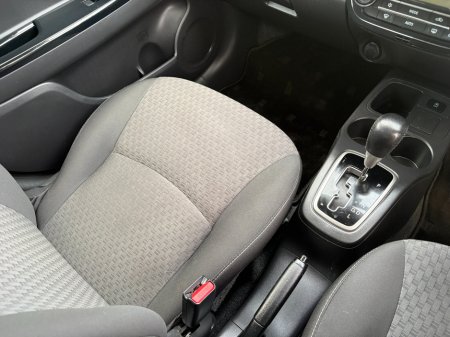 2017 Mitsubishi Mirage - thumbnail 18