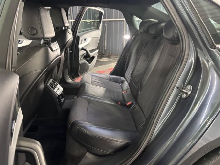 2016 Audi A4 2.0TDI 122HP S tronic Attraction Ultra €14,950 thumbnail