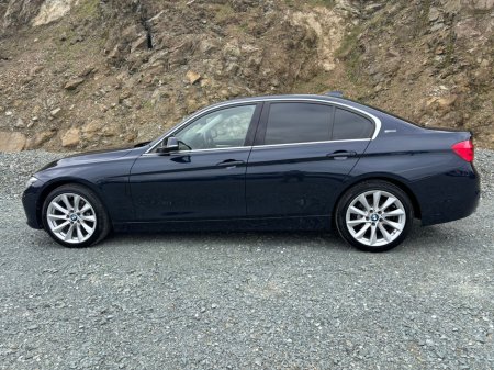 2016 BMW 3 Series - thumbnail 5