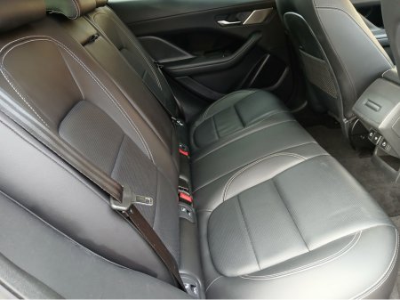 2022 Jaguar I-Pace BLACK EDITION 400PS AWD €27,450 thumbnail