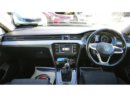 2022 Volkswagen Passat - thumbnail 19