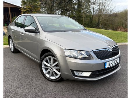 2016 Skoda Octavia - thumbnail 1