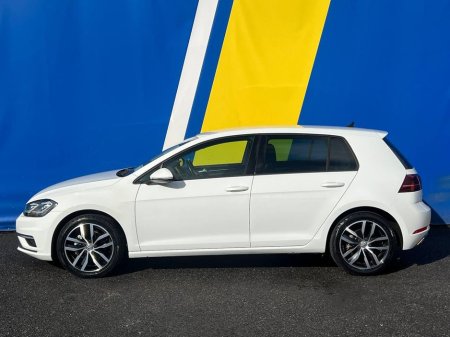 2018 Volkswagen Golf HIGHLINE 1.4 TSI AUTO // VERY LOW MILEAGE // FULL SERVICE HISTORY // DIAMOND CUT ALLOYS €19,950