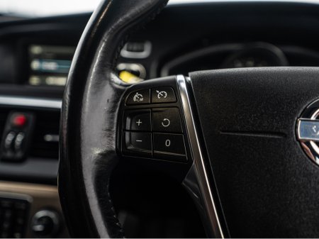 2014 Volvo V40 2014 Volvo V40 Cross Country Auto/New NCT/Warranty €10,888 thumbnail