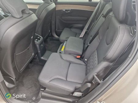 2025 Volvo XC90 - thumbnail 5