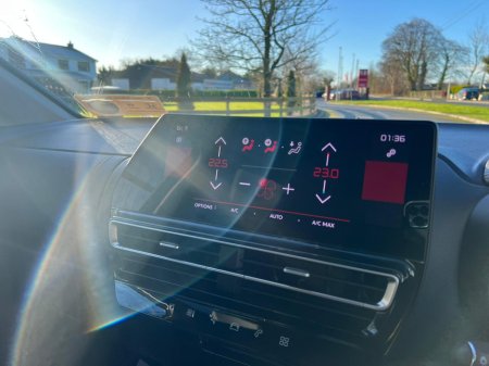 2024 Citroen C5 Aircross Blue HDI 130 S&S EAT8 €6.4 Max €33,950 thumbnail