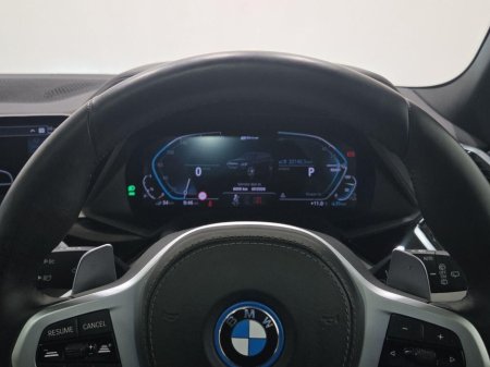 2022 BMW X5 xDrive45e M Sport €65,950 thumbnail