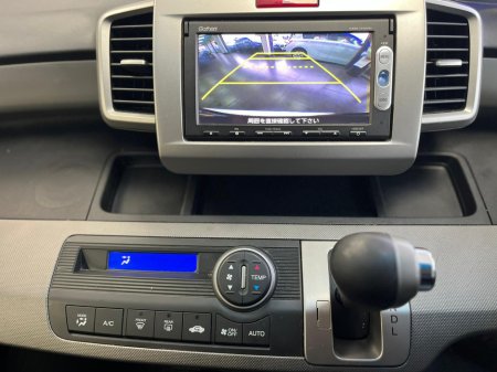 2015 Honda Freed 1.5 DAA-GP3 6 STEATS 5DR AUTO SEATS €12,900 thumbnail