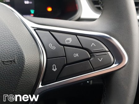 2025 Renault Captur TCe 90 Evolution €29,900 thumbnail