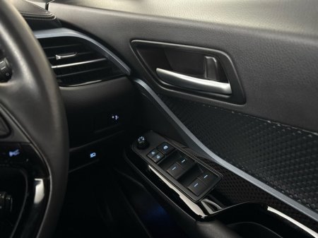 2021 Toyota C-HR - thumbnail 16