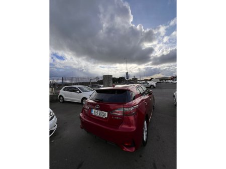 2016 Lexus CT 200 h - thumbnail 4