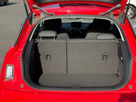 2016 Audi A1 - thumbnail 22