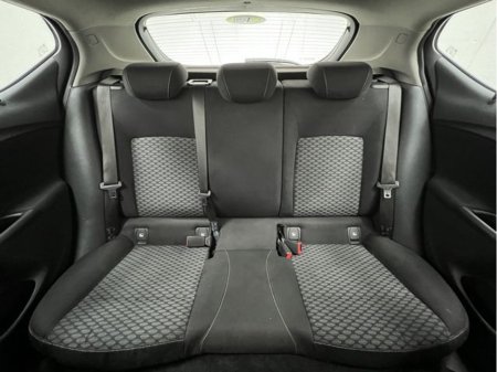 2017 Vauxhall Astra - thumbnail 24