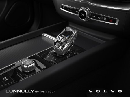 2026 Volvo XC60 - thumbnail 8