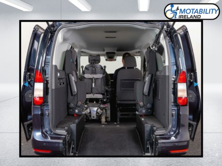 2026 Ford Tourneo Connect - thumbnail 8