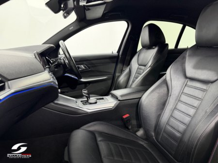 2021 BMW 3 Series - thumbnail 9