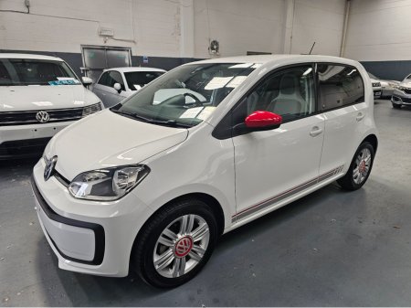 2017 Volkswagen up! Beat €12,250