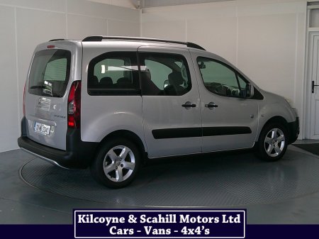 2013 Peugeot Partner - thumbnail 8