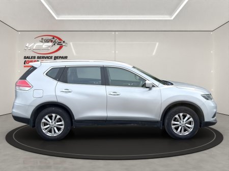 2017 Nissan X-Trail - thumbnail 5