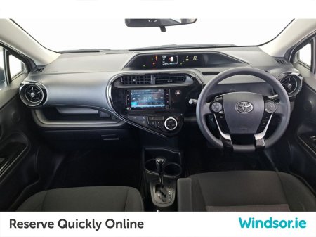 2021 Toyota Aqua HYBRID €16,995