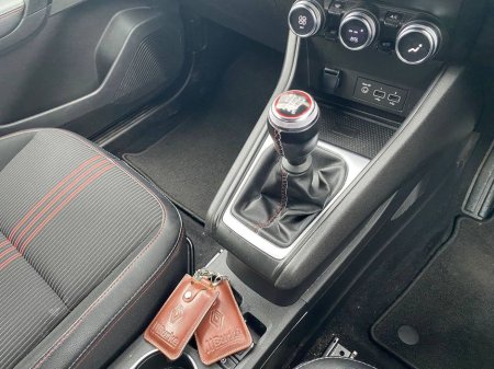 2023 Renault Captur - thumbnail 11