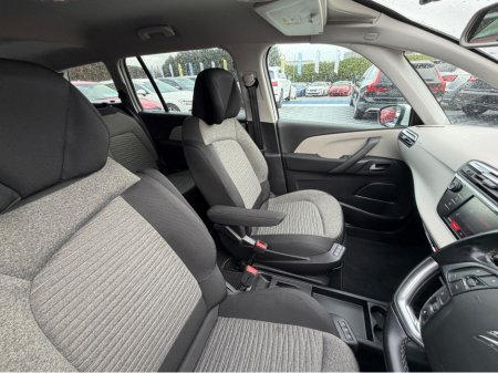 2020 Citroen Grand C4 SpaceTourer 2.0L DIESEL - AUTO - 7 SEATS - 12M WARRANTY - CAR: €19,950 thumbnail