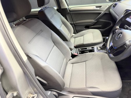 2015 Volkswagen Golf  €12,500 thumbnail