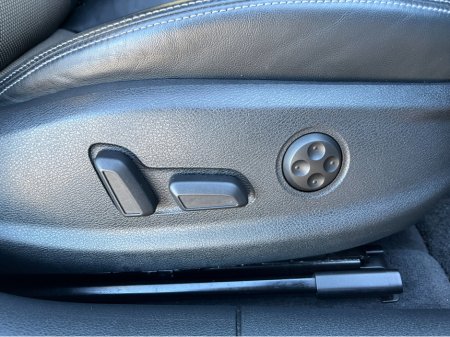 2018 Audi A3 S-LINE HATCHBACK AUTOMATIC 1.4 PETROL //HIGH SPEC//LOW MILES//HALF LEATHER HEATED SEATS//FULL ELECTRIC DRIVERS SEAT//REVERSE CAMERA//KEYLESS ENTRY//ADAPTIVE CRUISE CONTROL// €21,950 thumbnail