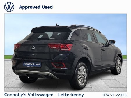 2023 Volkswagen T-Roc 2.0 TDI 116HP Life thumbnail