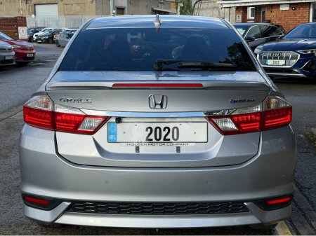 2020 Honda Grace - thumbnail 10