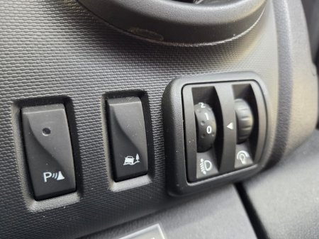 2021 Renault Trafic - thumbnail 15