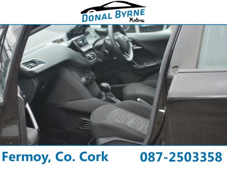 2016 Peugeot 208 - thumbnail 7