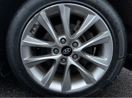 2015 Hyundai i40 1.7 D EXECUTIVE LOW KM €7,450 thumbnail