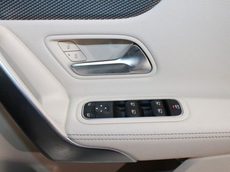 2023 Mercedes-Benz A Class - thumbnail 27