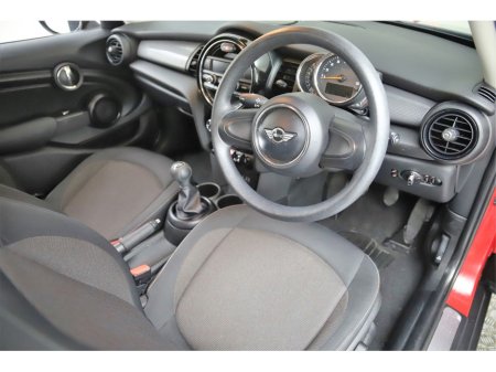 2018 MINI Hatch 1.5 6SPD 5DR *BI-TONE ROOF* €16,890 thumbnail