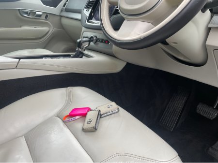 2017 Volvo XC90 D4 FWD INSCRIPTION GT 5DR AUTO €29,750 thumbnail