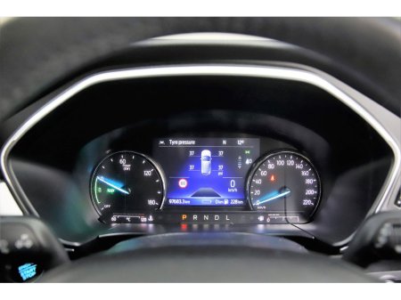 2020 Ford Kuga - thumbnail 18