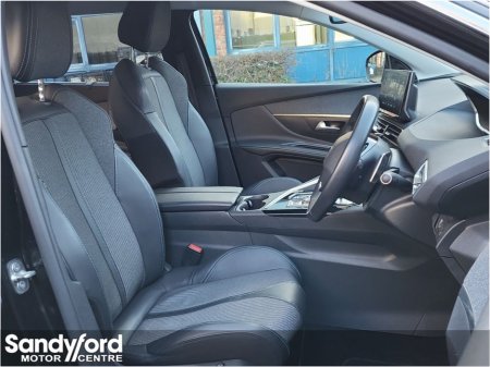 2022 Peugeot 5008 1.5 HDi AUTO ALLURE*HEATED SEATS*LOW MILES*F.S.H. €36,950 thumbnail