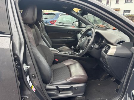 2017 Toyota C-HR 1.2T SOL  5DR  LOW  MILEAGE  IMMACULATE €15,950