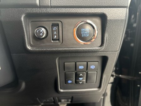 2021 Toyota Landcruiser - thumbnail 13