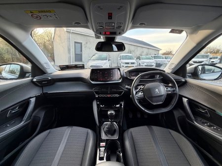 2021 Peugeot 2008 1.2 Puretech 100bhp Allure €18,950 thumbnail