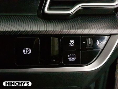 2025 Kia Sportage - thumbnail 19