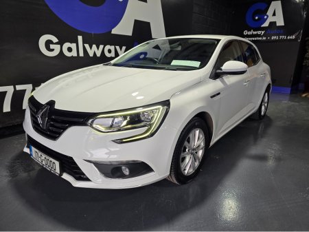 2017 Renault Megane 1.2 DYNAMIQUE NAV-LOW WARRANTED MILEAGE €11,950
