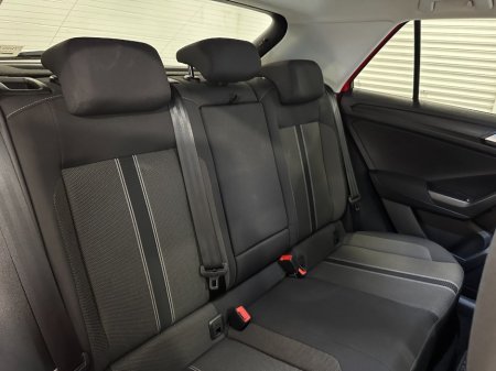 2021 Volkswagen T-Roc - thumbnail 36